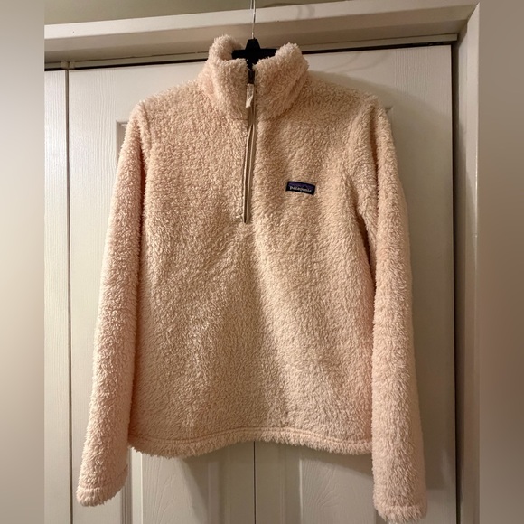 Patagonia Sweaters - Patagonia Women's Light Pink 3/4 Zip Sherpa in Size M